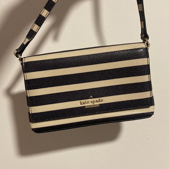 KATE SPADE small striped purse - Picture 2 of 8
